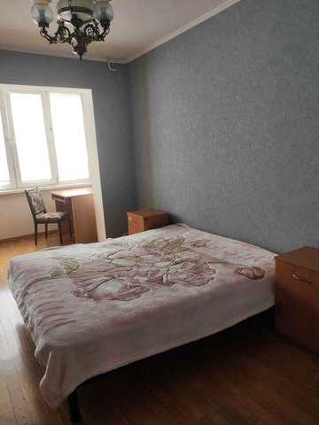 Продам 2-ух комнатную кв-ру на Оболони, ул. Героев Днепра,22