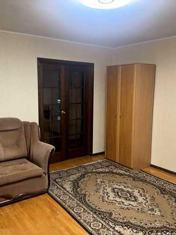 Продажа 3-х ком кв низ пр Ивана Мазепы/ул Караваева 1а