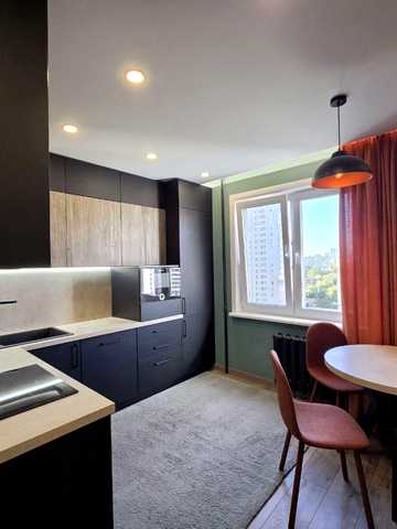 None 132000 USD