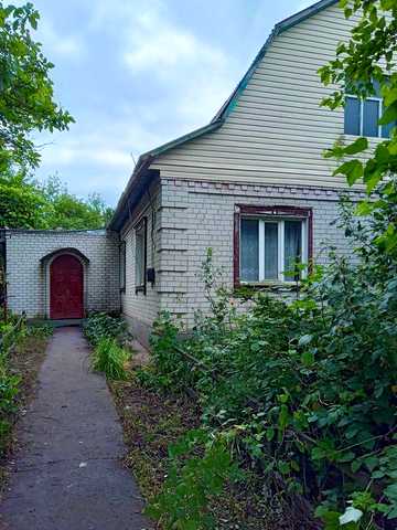 Продається приватний будинок в с.Журавка.Прилуцький р-н, Чернігів. обл