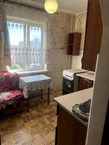 Сдам світлу, простору 1к евартиру по вул Бальзака.