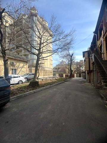 Продам 2-х комн. квартиру в Центре Одессы