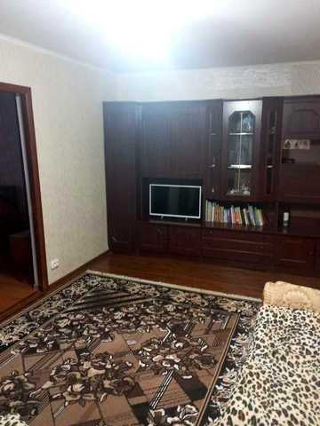 Продам 4 кімн.квартира,з ремонтом,центр.