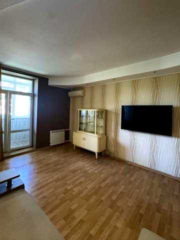 Продаж стильної і комфортної 2к кв в Центрі, Сталеварів