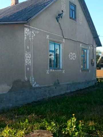 Будинок з ділянкою в смт. Володимирець, Рівненська область