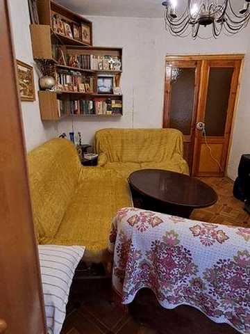 Сдам 2 к.кв. пр.Героев Харькова 222, метро Армейская  3 мин.