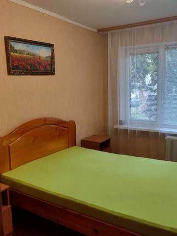 Затишна 2 кв на Автозаводській, 17