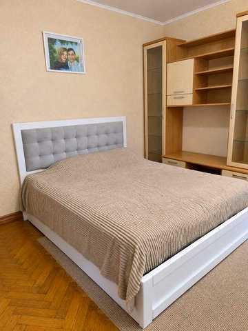 Продам 2к квартиру Київ Солом'янський район Вацлава Гавела