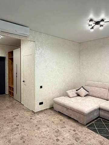 1к ЖК Classic Hall, 93 Холодноярской бригады  10, Центр