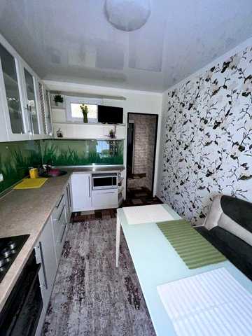 Продам 1-кімнатну квартиру Вечірній бульвар.