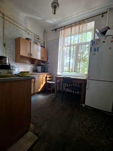 Продам 2к Сталинака. ул. Пастера
