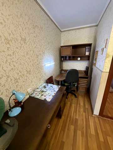 Продаю  3-ку вул Колодезна / 6 слобідська