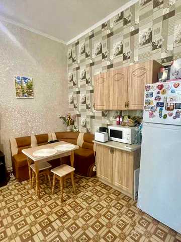 2-х кімнатна в комунальній квартирі. Ремзавод.