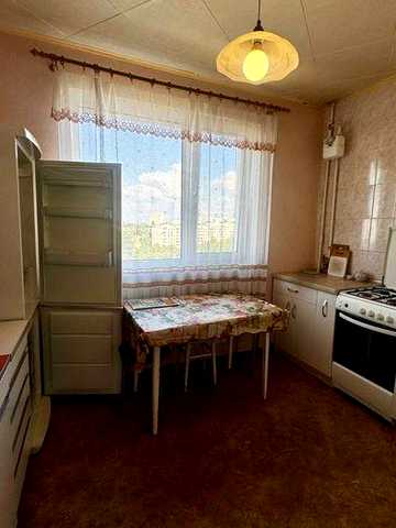 Сдам 1 ком квартиру , метро "Героев праці", вул. Нескорених 50