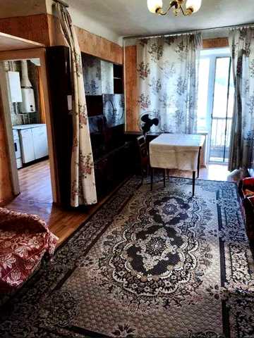 Продається квартира 2-к, 3/4, 44 м2,  вул Авіаконструкторська 19, метро Святошино.