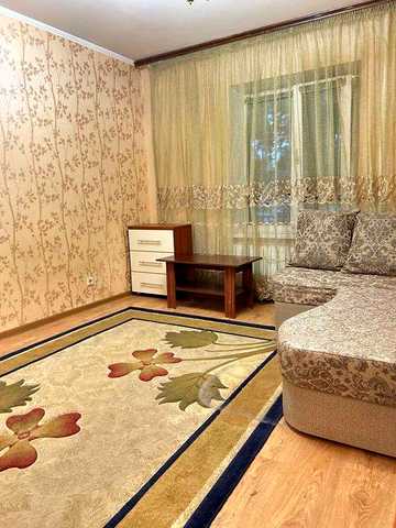 Продаж 1 -к квартири ,Харьківське шосе,170
