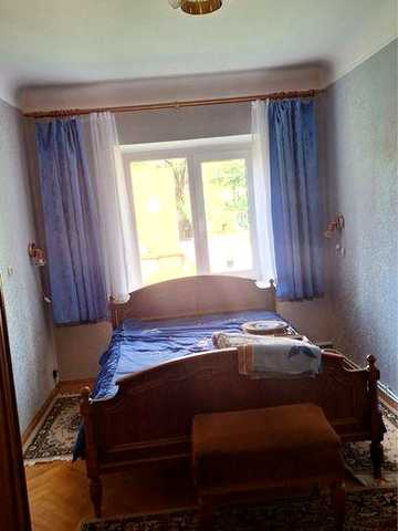 Продаж 3 кімнатної квартири по вул. Кастелівка( Медик)