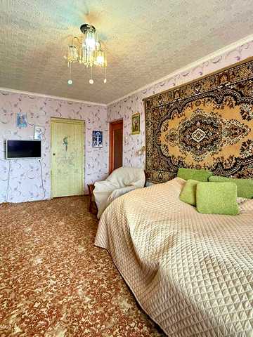 готова до заселення 2 кімнатна квартира 52.5 м.кв. у центрі Бородянки, ГАЗ