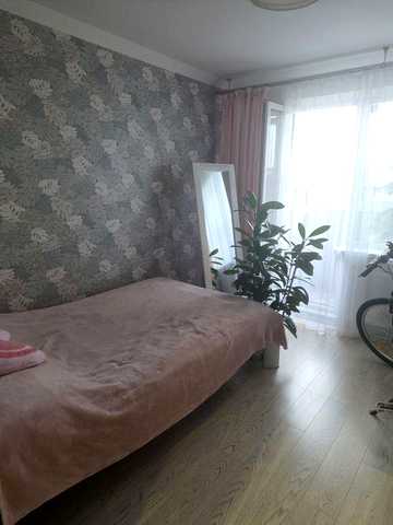 продам 2комнатную квартиру