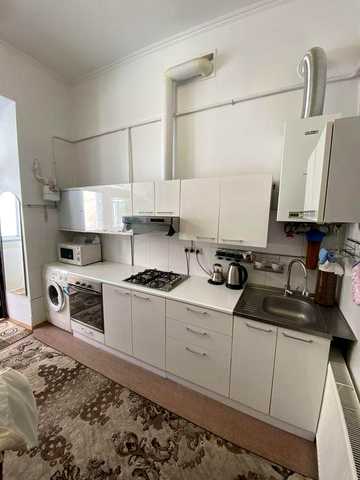 Оренда 1кім 42м2 в самому центрі