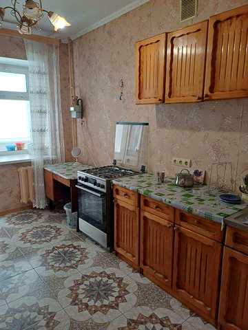 Сдам 2-х комнатную квартиру на Бреуса  дом 61/8