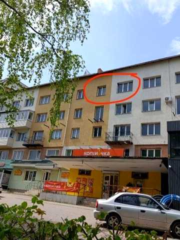 БЕЗ ПОСЕРЕДНИКІВ!!! терміново продам однокімнатну квартиру в центрі міста