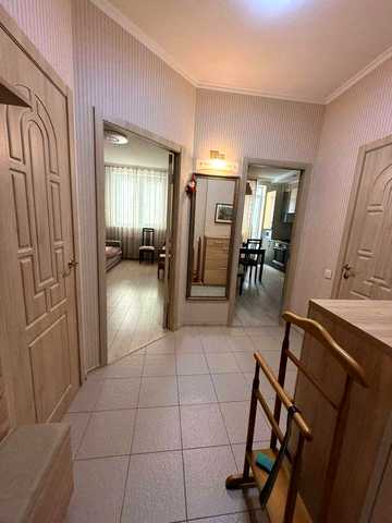 Продам 1-кімнатну  квартиру 42,7 м² з якісним ремонтом, меблями  та технікою — готова до заселення ЖК ОСББ ЗУБР