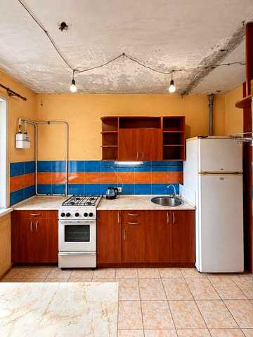Оренда 3-кімнатної квартири, вул. Айвазовського 45, район Зоря, правий берег
