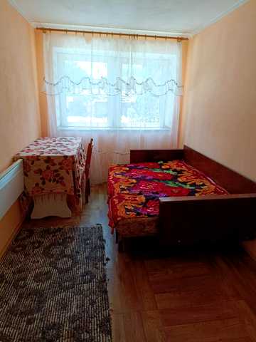 Павла Скоропадського вул. (Адмірала Макарова), 31