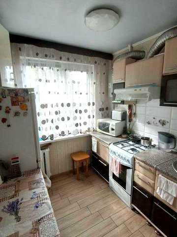 Продам 2-х комн. квартиру, Є-Відновлення, Ваучер