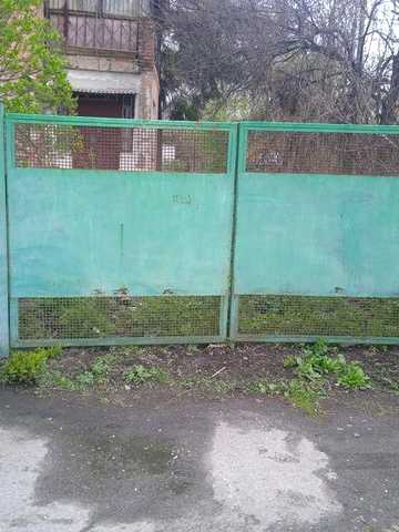Продам  двоповерхову  квартиру