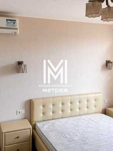 84596Продам 3-комнатную квартиру на ул. Космонавтов, район метро «23 Августа»