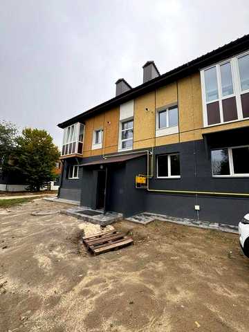 Продаж 1-кімнатної квартири 32.7 м² з новим ремонтом у Бородянці