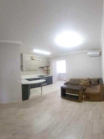 Продаж від власника! 2-кімнатна квартира 72 м² з кухнею-студією, новобудова