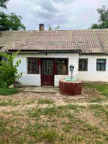 Продам дім з ділянкою