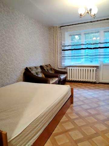 Здам 2кім. квартиру . 12 квартал