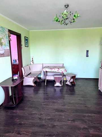 Продам 3-х комнатную квартиру в Нерубайском