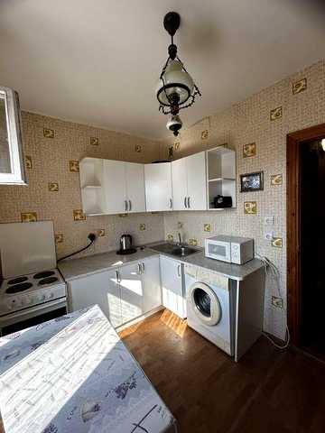 Здам 2 кім. квартиру по вул. Щербаківського ,метро Нивки