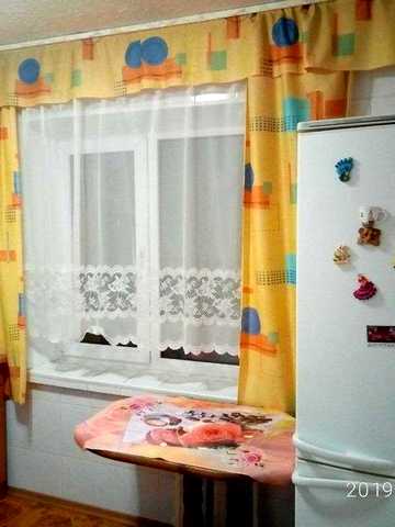 Продам 2 кімн квартиру Петра Калнишевського 1А, метро "Героїв Дніпра" 10 хвилин