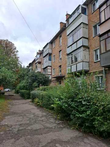 Продаж 3 кімнатної квартири в м Сміла.