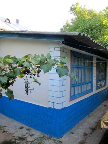 Продам  приватний будинок