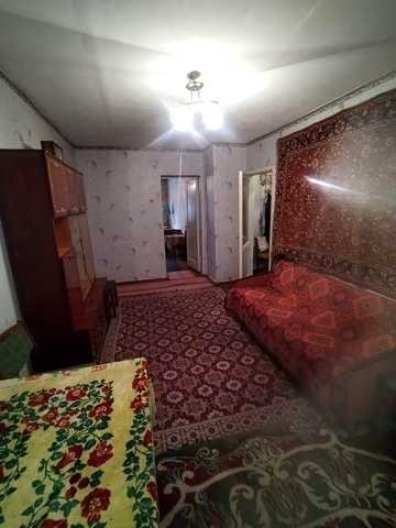 продам 2х кімнатну вул. Магістральна