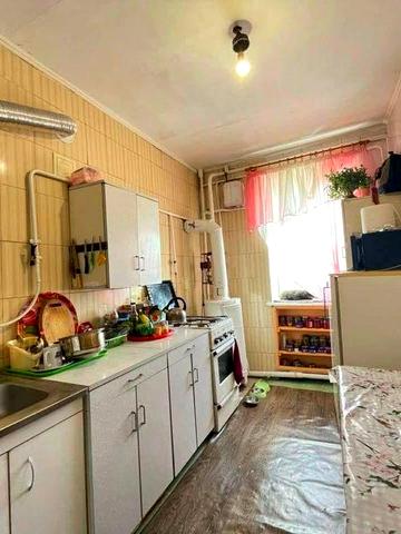 Продам 2-кімнатну квартиру на Лелеківці