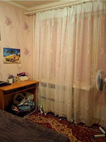 Продаж  5к. квартири на Озерні з   меблями.В чудовову молодіжному  мікрорайоні.З дуже чудовим розташуванням
