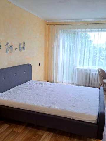 Здам 1-кімнатну квартиру на 12-му кварталі