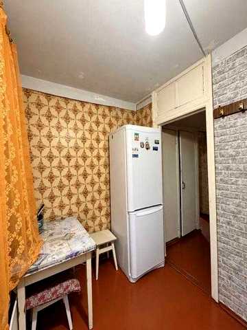 Продам 2 из квартиру м Дворец Спорта ул Каденюка 11/2.