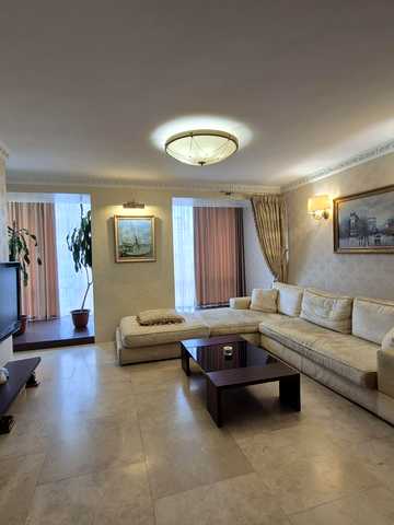 None 175000 USD