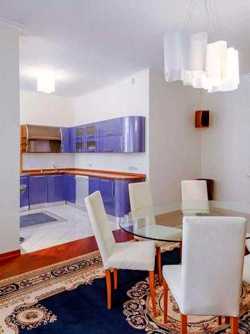 Продам 4-кімн. Ковпака вул. 17, 151 м.кв