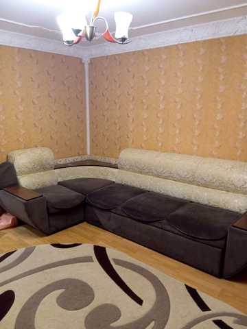 Юрія Побєдоносцева бульв., 3