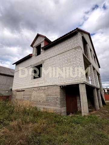 Продається будинок в м. Хуст Закарпатська область
